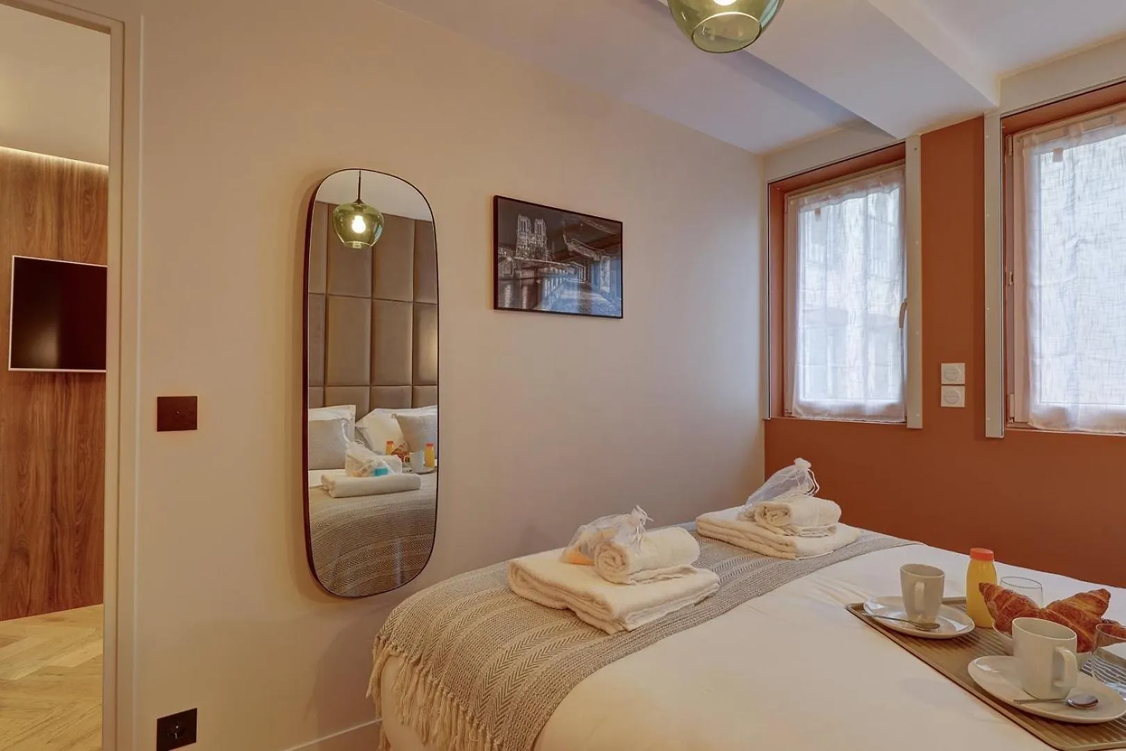 367 Suite Fondary 1 - Superb Apartment In Paris